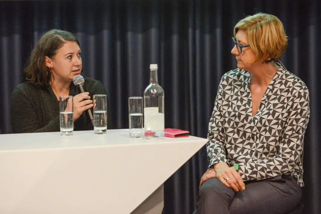 Dr. Julia Behrens und Inger Paus
