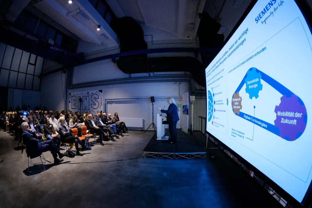 Dr. Karina Rigby, Vice President & Head of Siemensstadt 2.0 Project